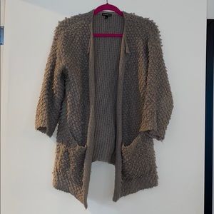 Slouchy pile tan cardi style sweater